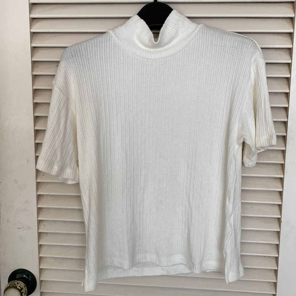 LNA off white color top XS